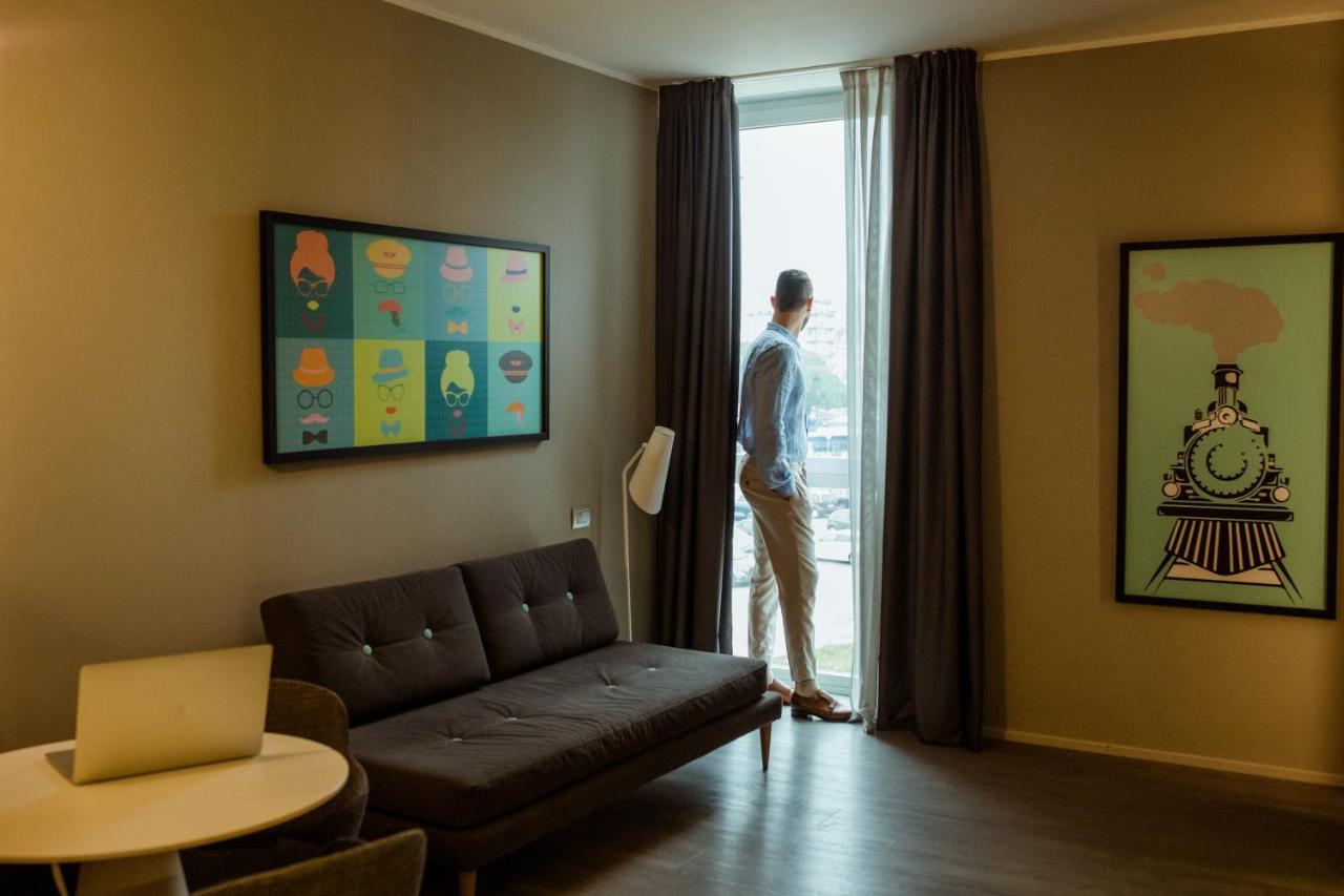 G Hotel Пескара Екстериор снимка