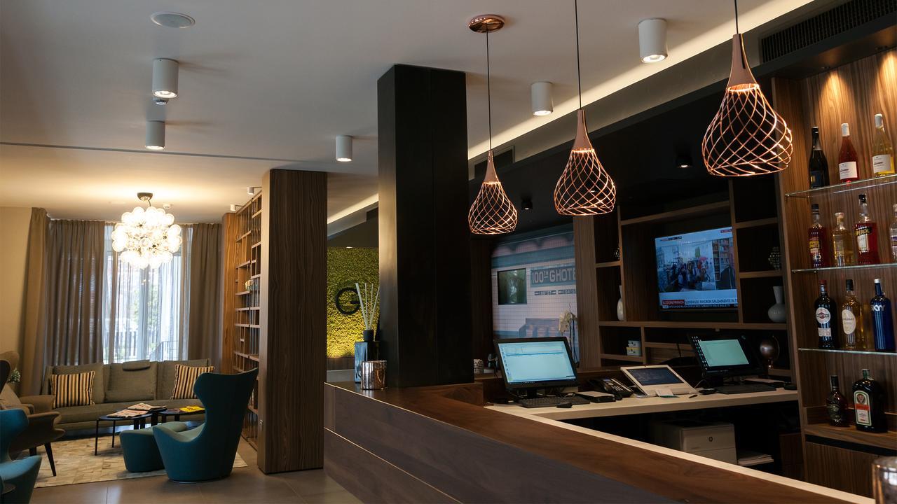 G Hotel Пескара Екстериор снимка
